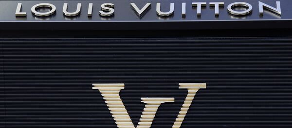 Louis Vuitton (logo) - Sputnik Mundo