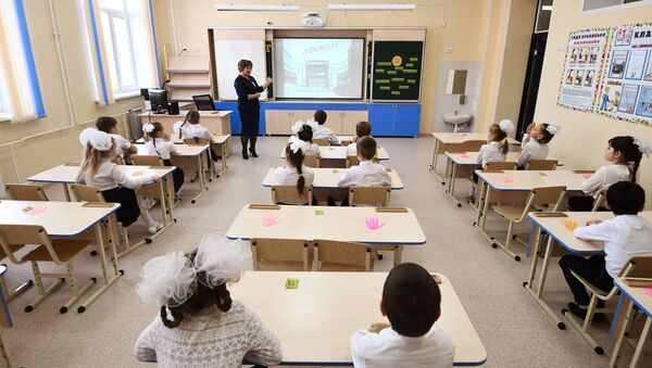 Una escuela en Rusia (imagen referencial) - Sputnik Mundo