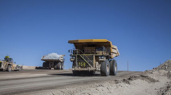 ¿Cuánto sufrirá la economía de Chile por la pandemia? - Sputnik Mundo