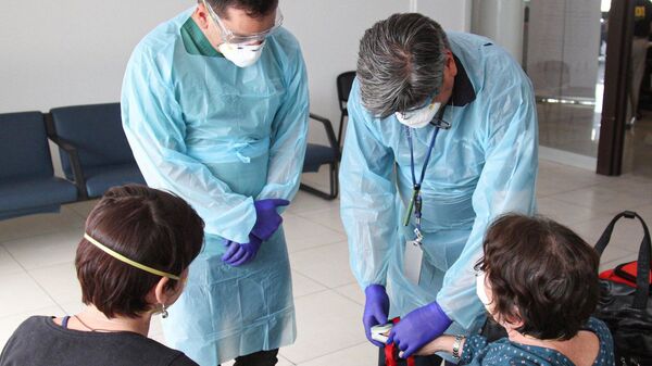 Revisión médica en Chile - Sputnik Mundo