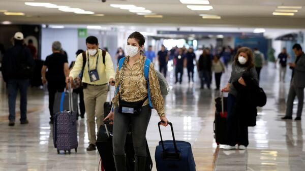 Un aeropuerto de México - Sputnik Mundo