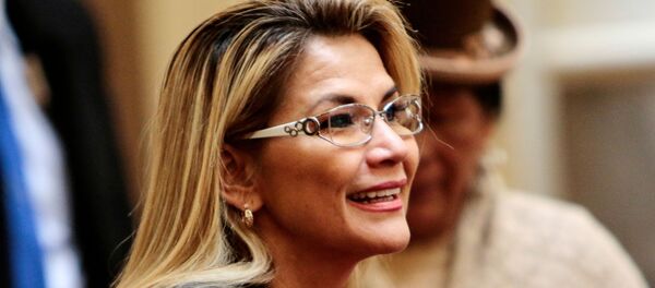 Jeanine Áñez, presidenta transitoria de Bolivia Jeanine Áñez, presidenta transitoria de Bolivia - Sputnik Mundo