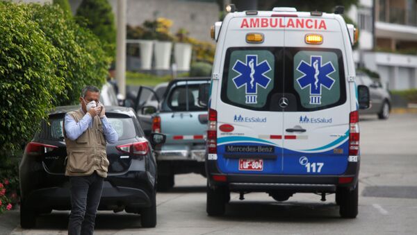 Ambulancia en Perú - Sputnik Mundo