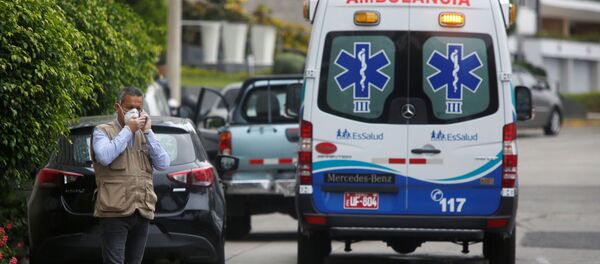 Ambulancia en Perú - Sputnik Mundo