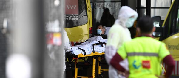 Paciente en el Hospital de La Paz en Madrid (imagen referencial) - Sputnik Mundo