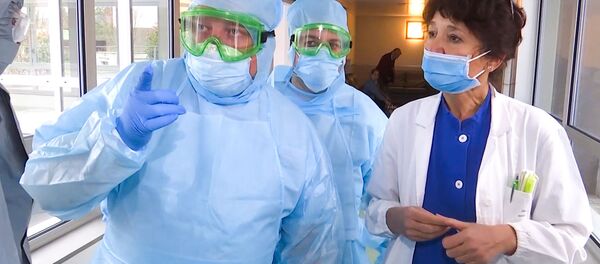 Misión antiviral: los militares rusos prestan ayuda a Italia Misión antiviral: los militares rusos prestan ayuda a Italia - Sputnik Mundo