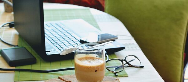 Un lugar de trabajo en casa (referencial) - Sputnik Mundo