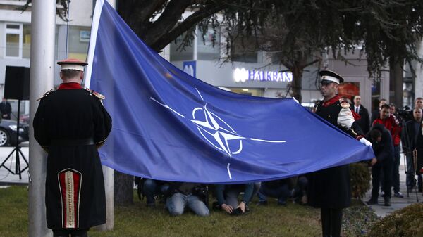 Bandera de la OTAN - Sputnik Mundo