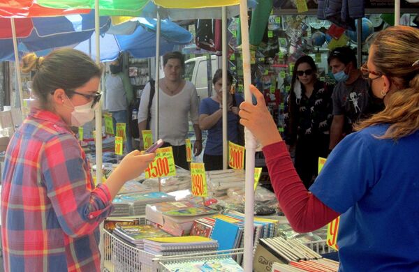 Para los pobres no hay cuarentena: otra cara de la desigualdad en Chile - Sputnik Mundo