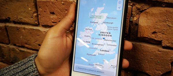 Mapa de Reino Unido en un teléfono móvil - Sputnik Mundo