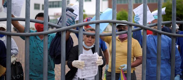Colapso sanitario en Ecuador d7urante el brote de coronavirus - Sputnik Mundo