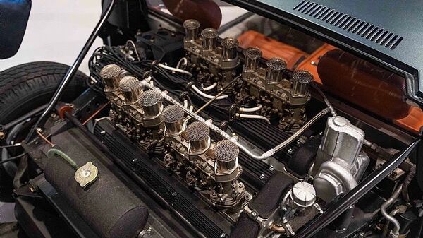 En venta un Lamborghini Miura SV del año 72 con el menor kilometraje en el mundo - Sputnik Mundo