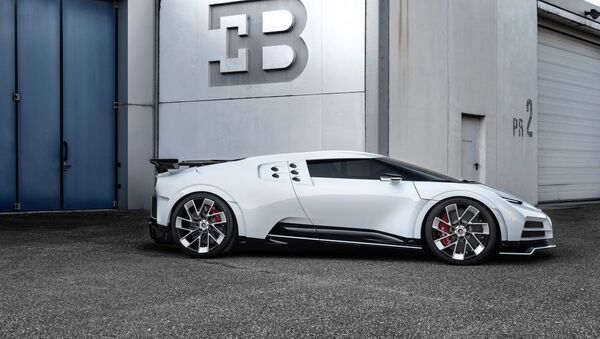 Bugatti Centodieci - Sputnik Mundo