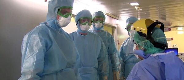 Los médicos rusos en Bérgamo, Italia Los médicos rusos en Bérgamo, Italia - Sputnik Mundo