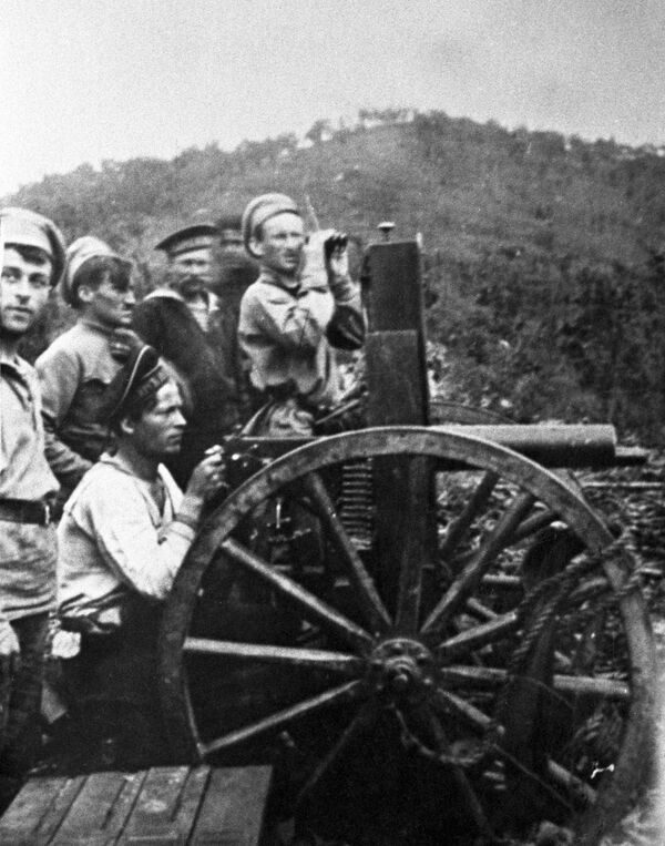 El centenario de la república: cuando Rusia creó un país para hacer frente al imperialismo de Japón  - Sputnik Mundo