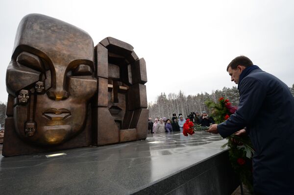 Ernst Neizvestni: un artista de luto y un hombre de libertad
Ernst Neizvestni: un artista de luto y un hombre de libertad
- Sputnik Mundo