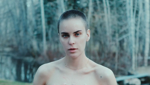 Tallulah, hija de Bruce WIllis - Sputnik Mundo