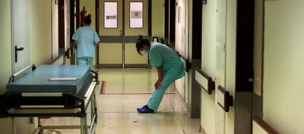 Médicos - Sputnik Mundo