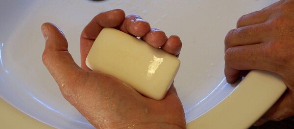 Lavado de manos con agua y jabón - Sputnik Mundo