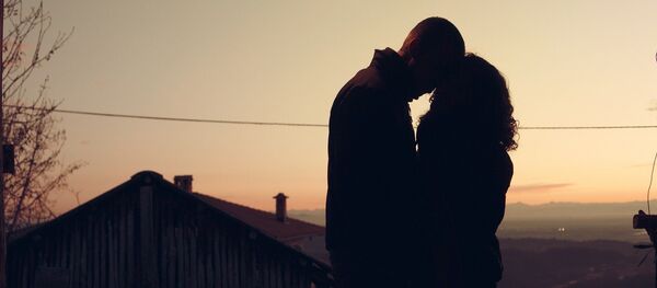 Abrazo - Sputnik Mundo