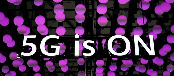 Un letrero de 5G en Shanghái - Sputnik Mundo