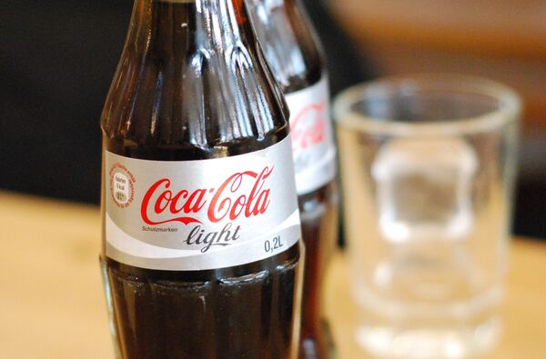 Estos son los productos que podrían ser letales tras ser calentados en el microondas - Sputnik Mundo