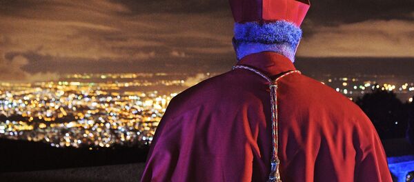 Desde sus casas por el COVID-19: cómo los católicos celebraron la Pascua

 - Sputnik Mundo