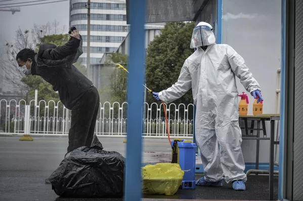Pandemia: aterradoras imágenes de una realidad nueva
Pandemia: aterradoras imágenes de una realidad nueva
- Sputnik Mundo