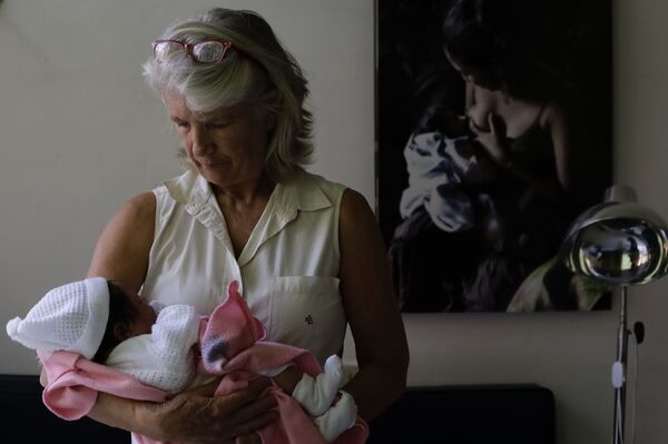 ¿La recuperación de la práctica del parto natural podría mejorar el servicio de salud en México? - Sputnik Mundo