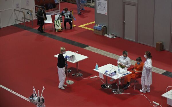 Hospital habilitado en un pabellón de Ifema, en Madrid. - Sputnik Mundo
