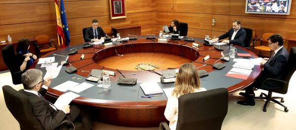 Reunión en La Moncloa. Gobierno español - Sputnik Mundo