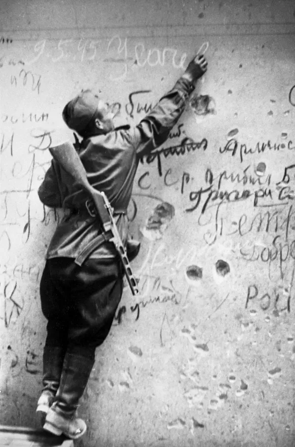 La ofensiva de Berlín: la batalla que definió el fin de la Segunda Guerra Mundial La ofensiva de Berlín: la batalla que definió el fin de la Segunda Guerra Mundial - Sputnik Mundo