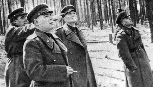 La ofensiva de Berlín: la batalla que definió el fin de la Segunda Guerra Mundial La ofensiva de Berlín: la batalla que definió el fin de la Segunda Guerra Mundial - Sputnik Mundo