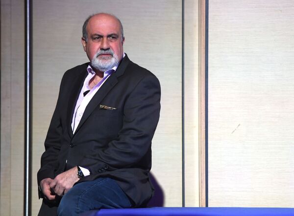 Nassim Taleb: hay una amenaza mayor que esta pandemia y podría ser fatal para la humanidad - Sputnik Mundo
