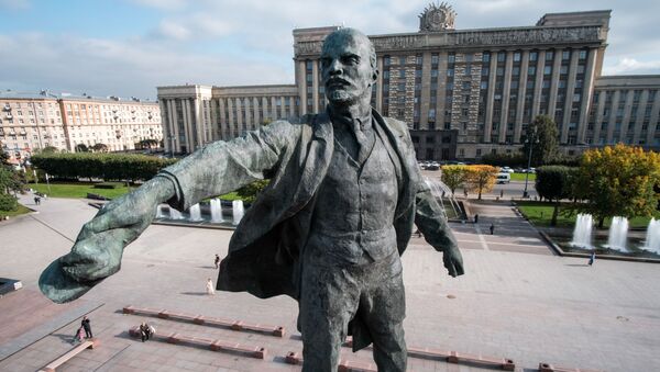 Desde el Ártico hasta la Antártida: monumentos dedicados a Lenin por todo el mundo
 - Sputnik Mundo