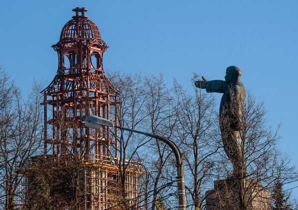 Desde el Ártico hasta la Antártida: monumentos dedicados a Lenin por todo el mundo
 - Sputnik Mundo