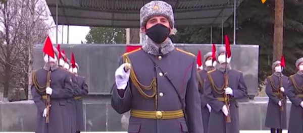 Desfile ceremonial de la Guardia de Honor en Rusia Desfile ceremonial de la Guardia de Honor en Rusia - Sputnik Mundo