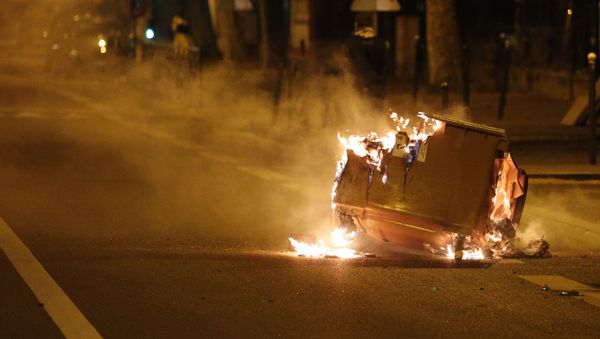 Disturbios en Villeneuve-la-Garenne, suburbios de Paris, Francia Disturbios en Villeneuve-la-Garenne, suburbios de Paris, Francia - Sputnik Mundo