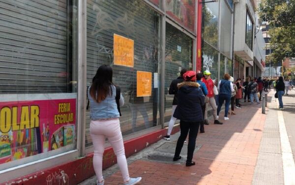 Entrega de alimentos en la localidad de Chapinero, Bogotá - Sputnik Mundo