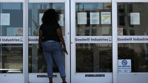 Una mujer desempleada en EEUU - Sputnik Mundo