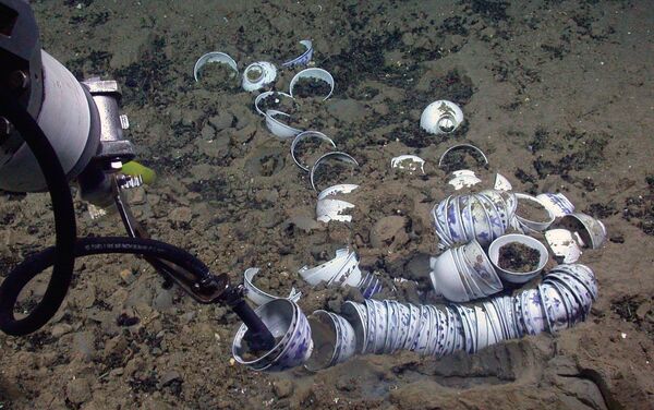 El hallazgo de lujosa porcelana china en el fondo del mar del Levante El hallazgo de lujosa porcelana china en el fondo del mar del Levante - Sputnik Mundo