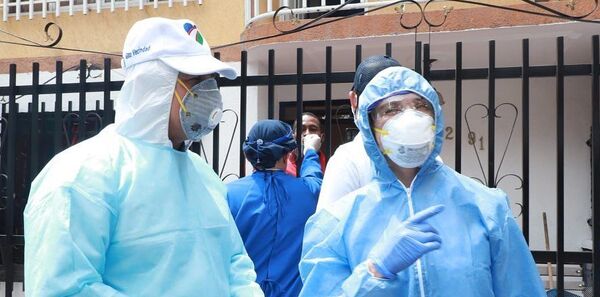 Funcionarios de la Alcaldía de Cali buscando infectados de COVID-19 - Sputnik Mundo