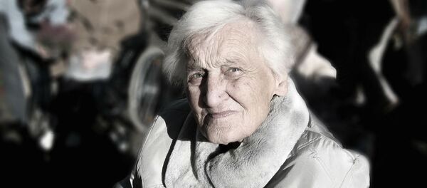 Mujer anciana - Sputnik Mundo