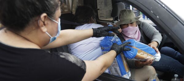 Banco de alimentos en San Antonio (Texas) - Sputnik Mundo