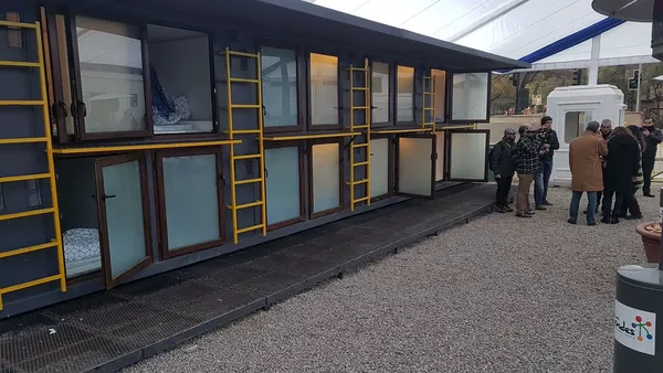 Cabinas hospitalarias Hobe para infectados de coronavirus en Chile - Sputnik Mundo