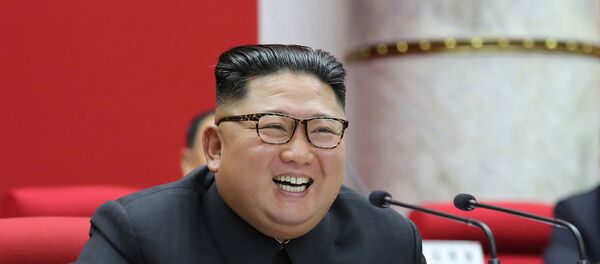 Kim Jong-un en un reunión del Partido de los Trabajadores de Corea del Norte - Sputnik Mundo