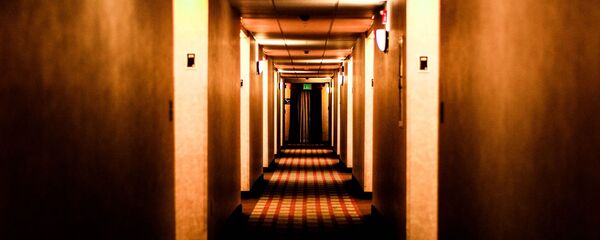 Hotel. Motel. Pasillo. Imagen referencial - Sputnik Mundo