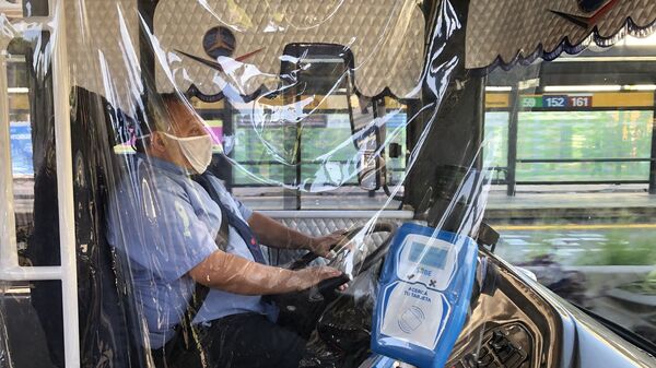 Conductor de autobús en Buenos Aires, Argentina - Sputnik Mundo