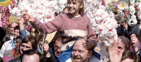 Paz, trabajo y demostraciones: el Primero de Mayo en la URSS
Paz, trabajo y demostraciones: el Primero de Mayo en la URSS
- Sputnik Mundo