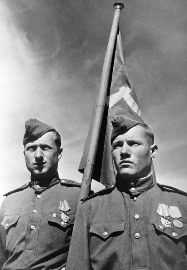 Las instantáneas históricas de la Batalla de Berlín - Sputnik Mundo